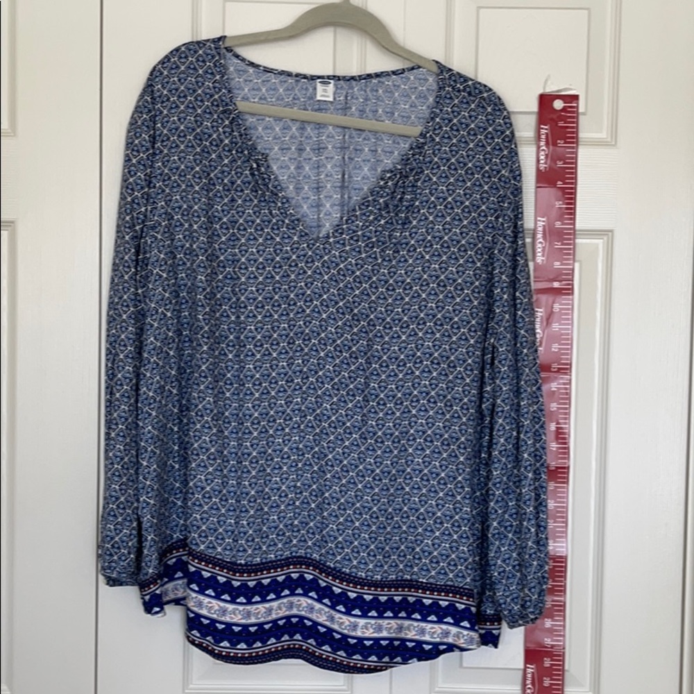 Old Navy peasant shirt